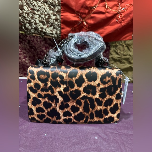 Betsey Johnson Leopard Print Handbag with Black Bow and Red Accents - Picture 4 of 5